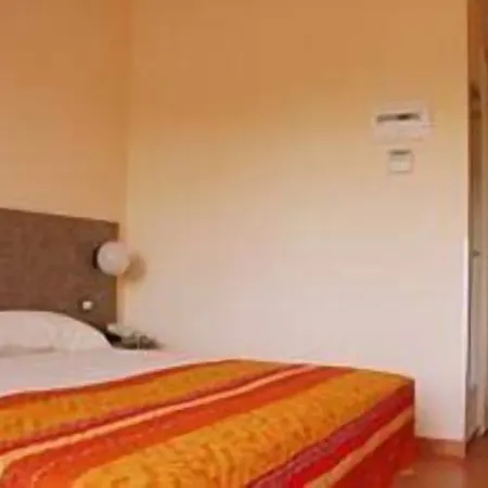 Autohotel Hotel 3*