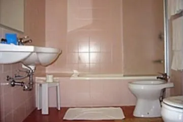 Autohotel 3* Rávena